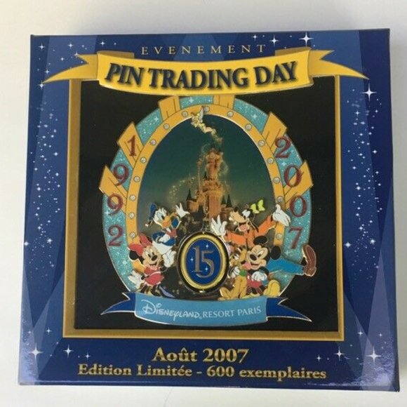 Disney Jumbo Pin 56614 ~ DLRP ~ Pin Trading Day 15 years Fab 5 Tinker Castle - Picture 3 of 4